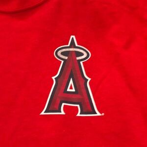 Los Angeles Angels Genuine Merchandise Red Tee new a Trout #27 tag less with tag